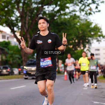 Runner Photo 3835425