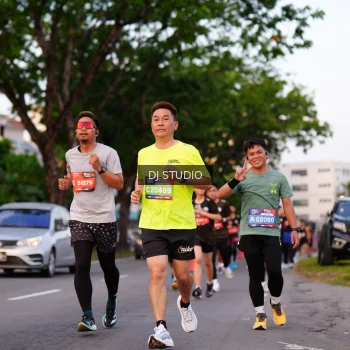 Runner Photo 3835432