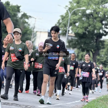 Runner Photo 3835453