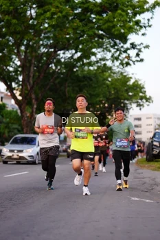 Runner Photo 3835460