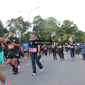 Runner Photo 3835536