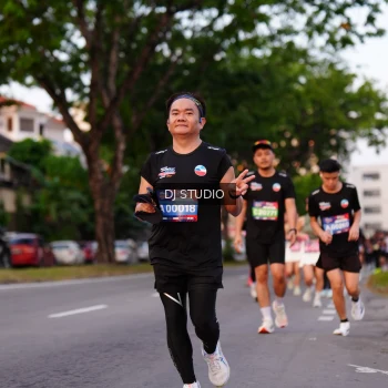 Runner Photo 3835550