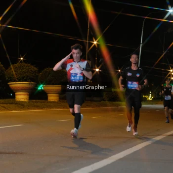 Runner Photo 3835583