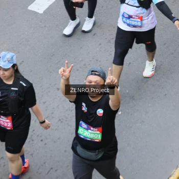 Runner Photo 3835612