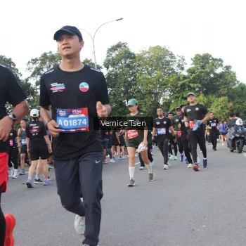 Runner Photo 3835614