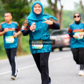 Runner Photo 3835645