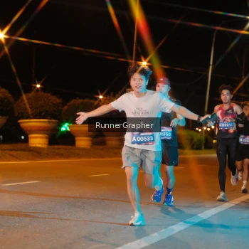 Runner Photo 3835680