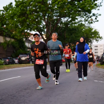 Runner Photo 3835731
