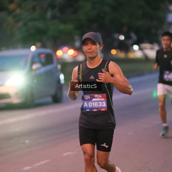 Runner Photo 3835743