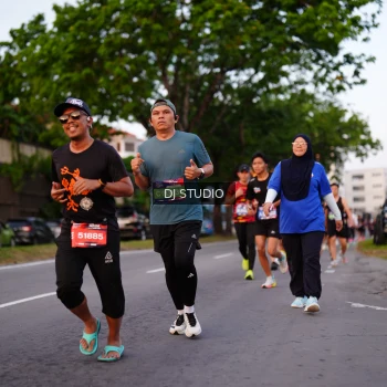 Runner Photo 3835748