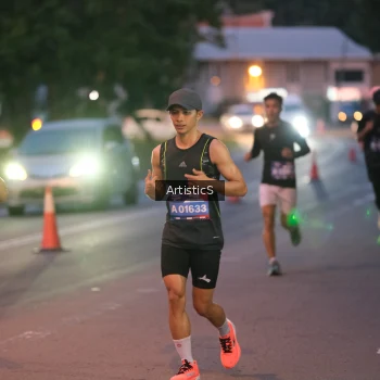 Runner Photo 3835751