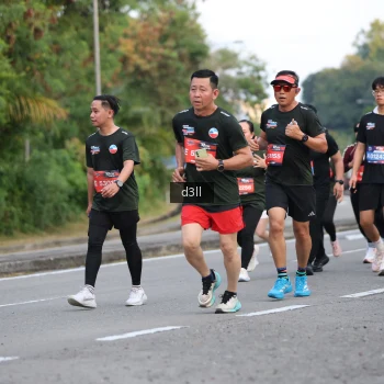 Runner Photo 3835776