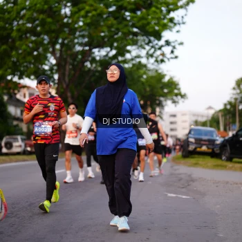 Runner Photo 3835794