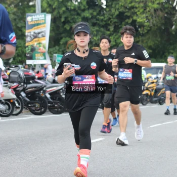Runner Photo 3835819