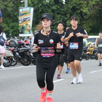 Runner Photo 3835826