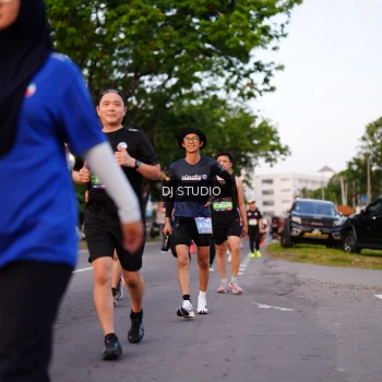 Runner Photo 3835829
