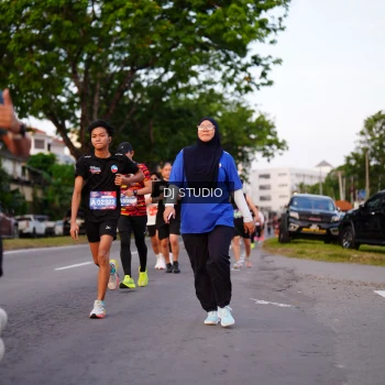 Runner Photo 3835844