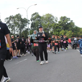 Runner Photo 3835865