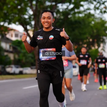 Runner Photo 3835909