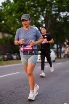 Runner Photo 3835933