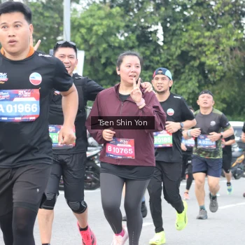 Runner Photo 3835935