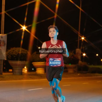 Runner Photo 3835945