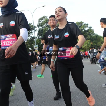 Runner Photo 3836007