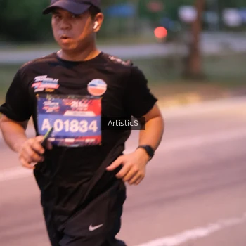 Runner Photo 3836050