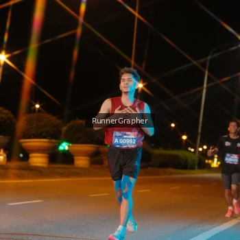Runner Photo 3836054