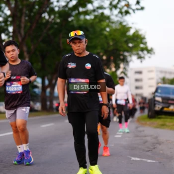 Runner Photo 3836063