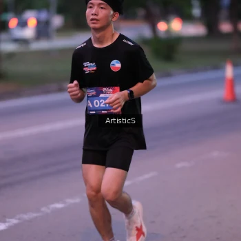 Runner Photo 3836077