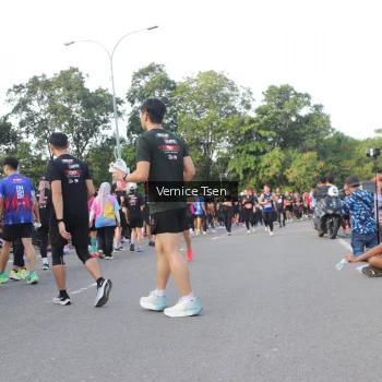 Runner Photo 3836096