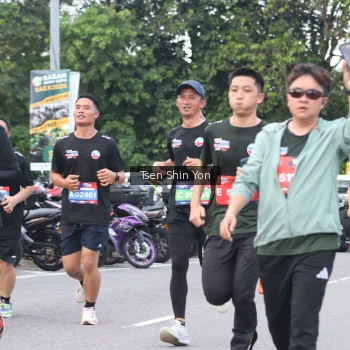 Runner Photo 3836118