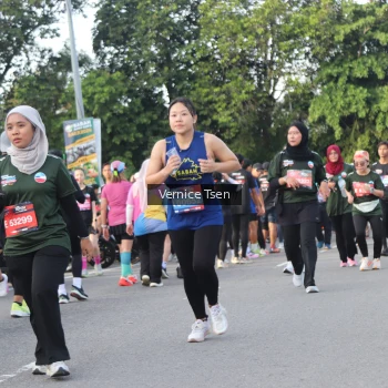 Runner Photo 3836142