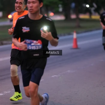 Runner Photo 3836143