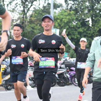 Runner Photo 3836208