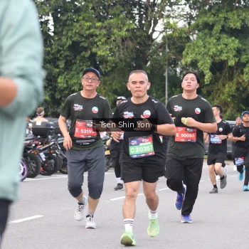 Runner Photo 3836214
