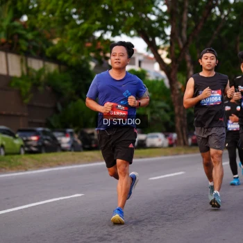 Runner Photo 3836267
