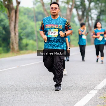 Runner Photo 3836321