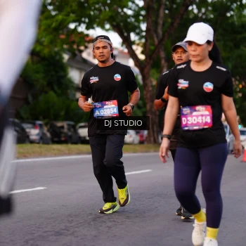 Runner Photo 3836337
