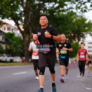 Runner Photo 3836351