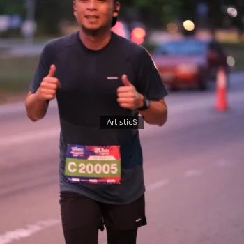 Runner Photo 3836363