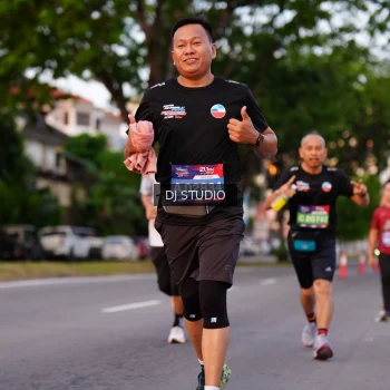 Runner Photo 3836373