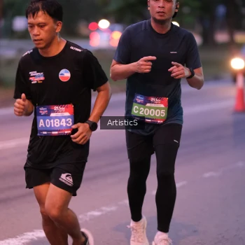 Runner Photo 3836377