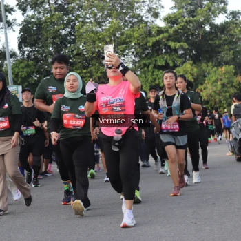 Runner Photo 3836383