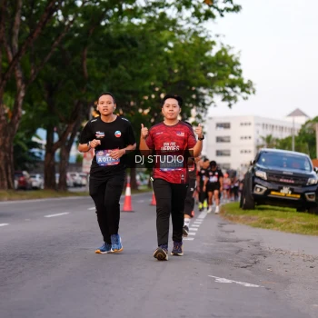 Runner Photo 3836465