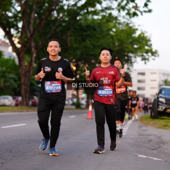 Runner Photo 3836466