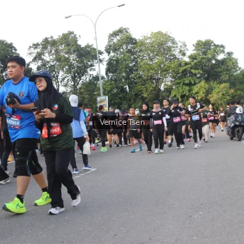 Runner Photo 3836480