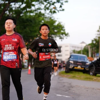 Runner Photo 3836503