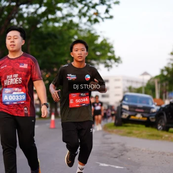 Runner Photo 3836504